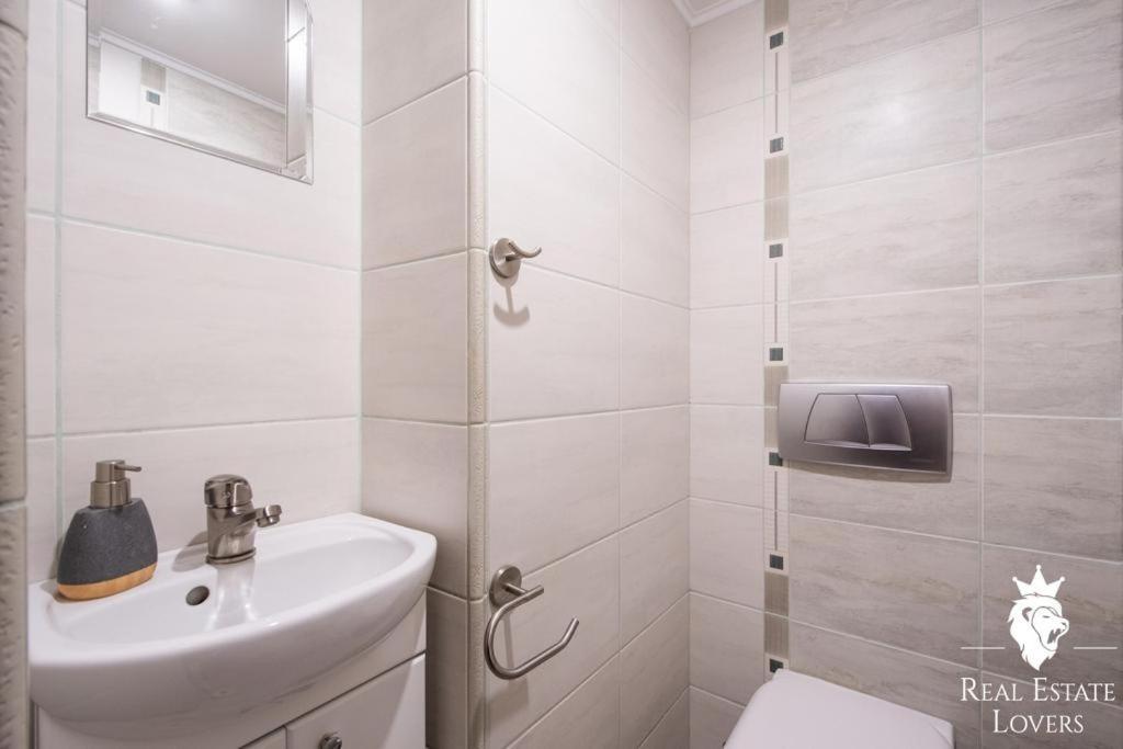 Warsaw Garden Apartment 70M2 Zewnętrze zdjęcie
